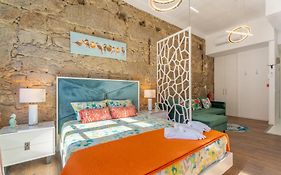 Central Cozy Stay 2 Ac Near Metro
