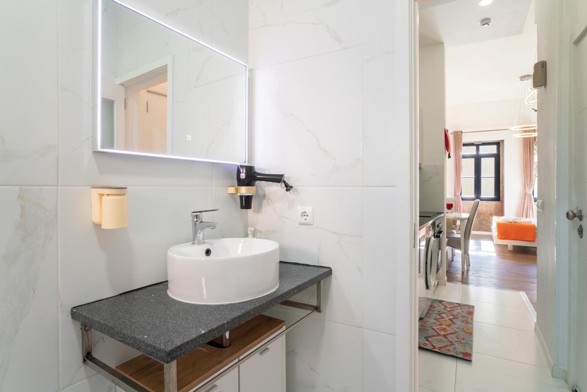 Central Cozy Stay 2 Ac Near Metro Porto Exterior photo